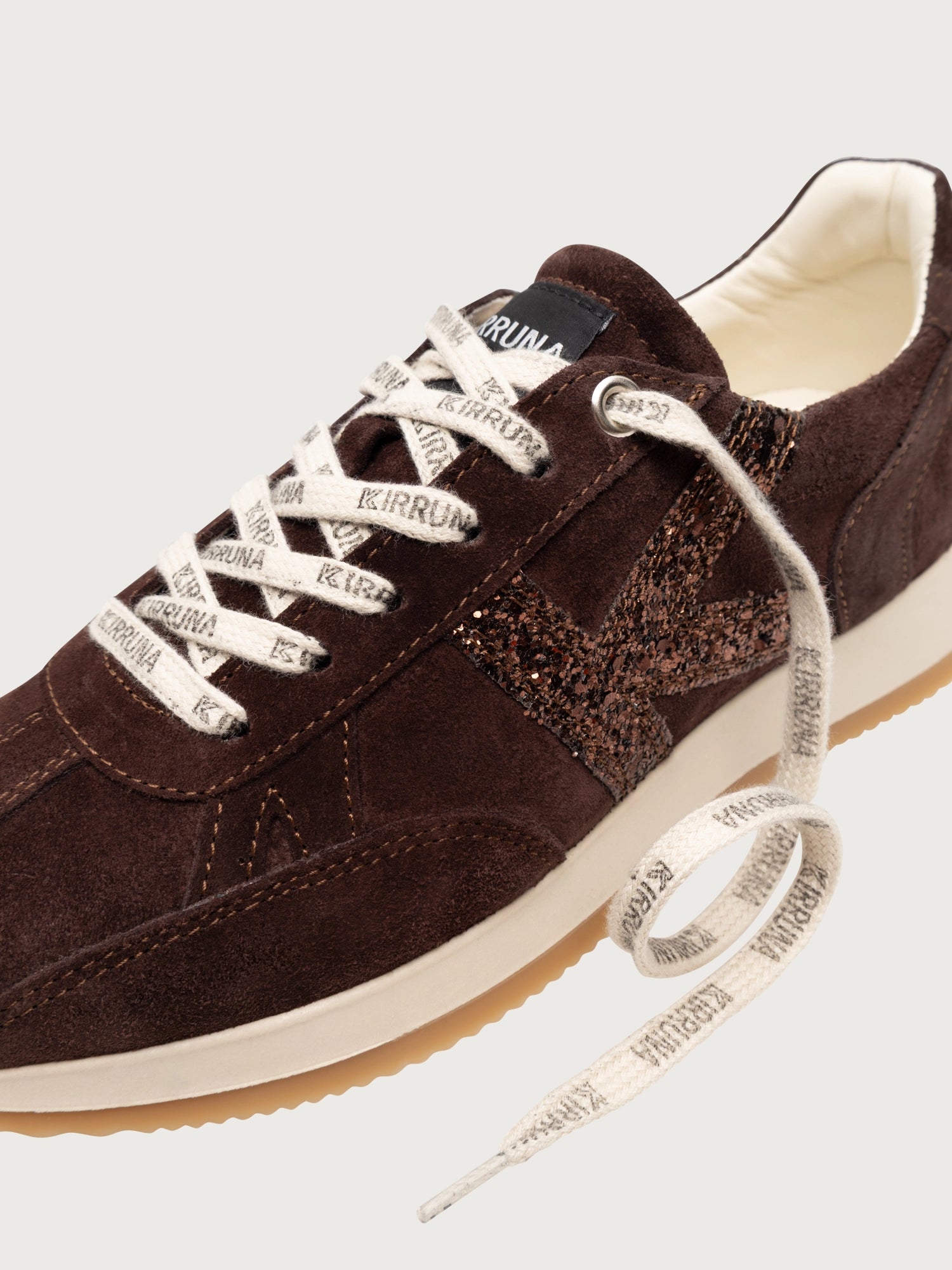 BREEZE 11